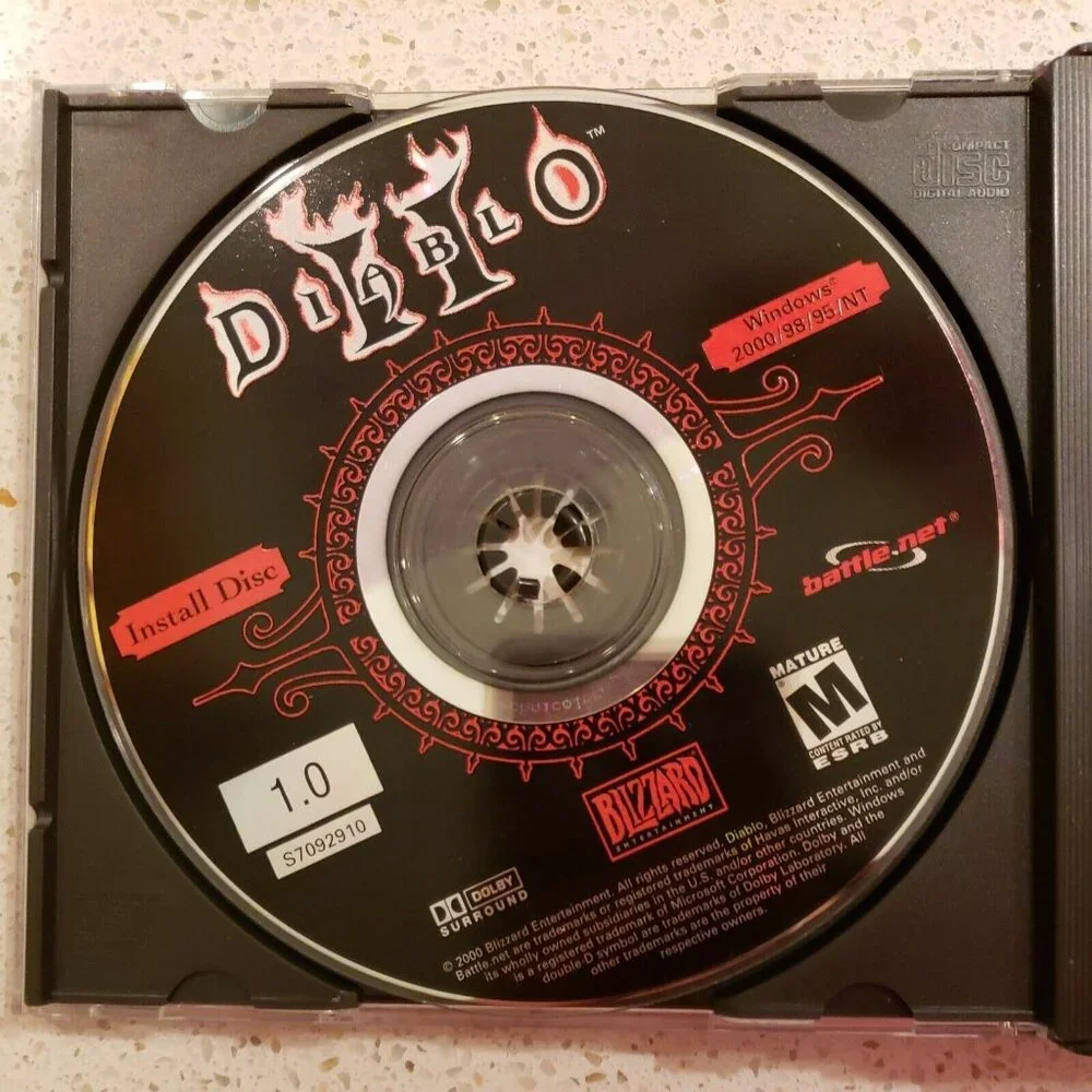 Diablo 2 II PC Video Game Fantasy Battle Windows 2000 + Expansion Set Blizzard